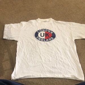 Pure white short sleeve T-shirt, London, England logo